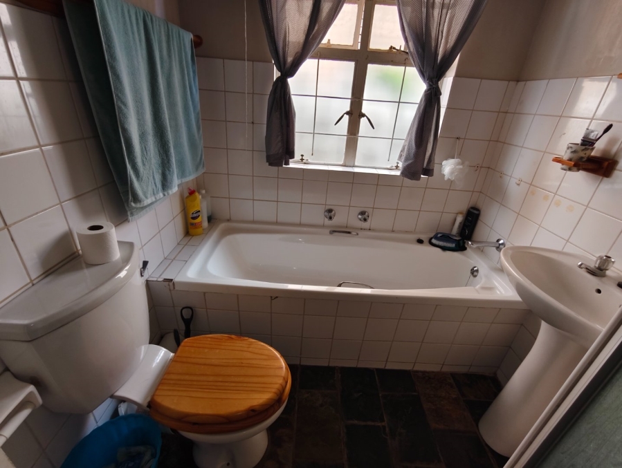 2 Bedroom Property for Sale in Pentagon Park Free State